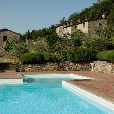 Sleeps 2 Pool Air Con Wifi Subbiano